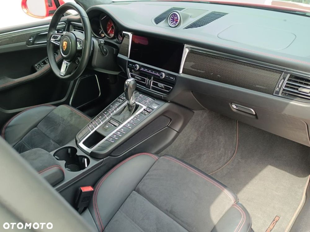 Porsche Macan - 28