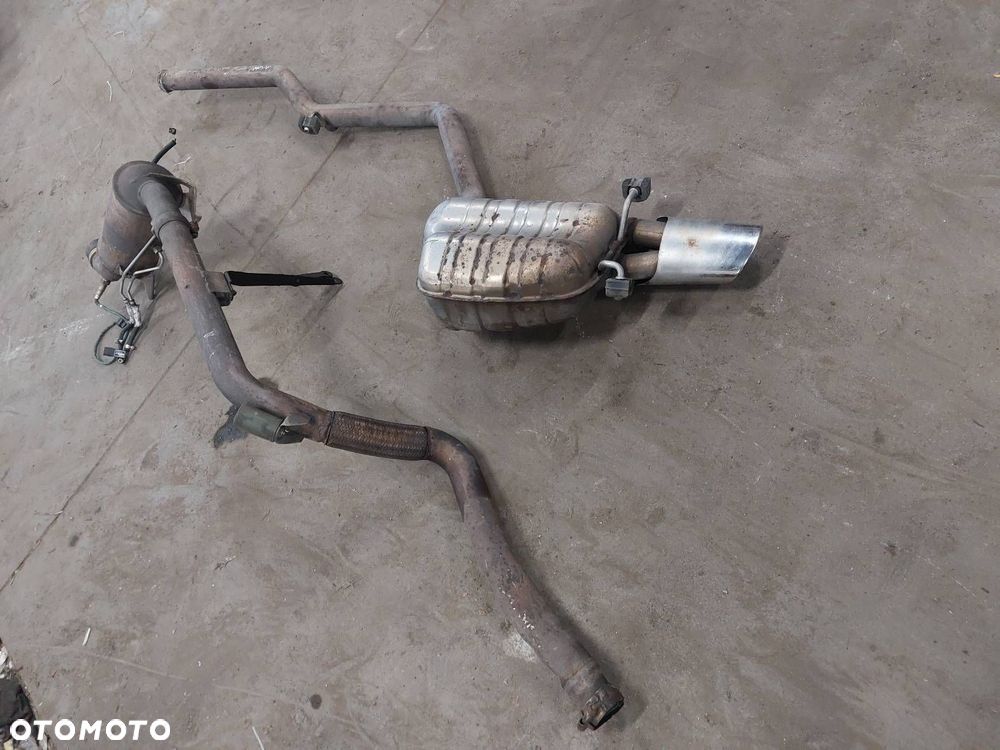 TŁUMIK WYDECH KATALIZATOR PUSTY MERCEDES C220 2.2 CDI 2044911601 2044901392 - 1