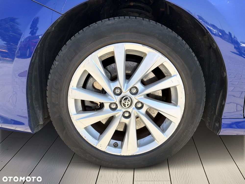 Toyota Camry 2.5 Hybrid Comfort CVT - 19