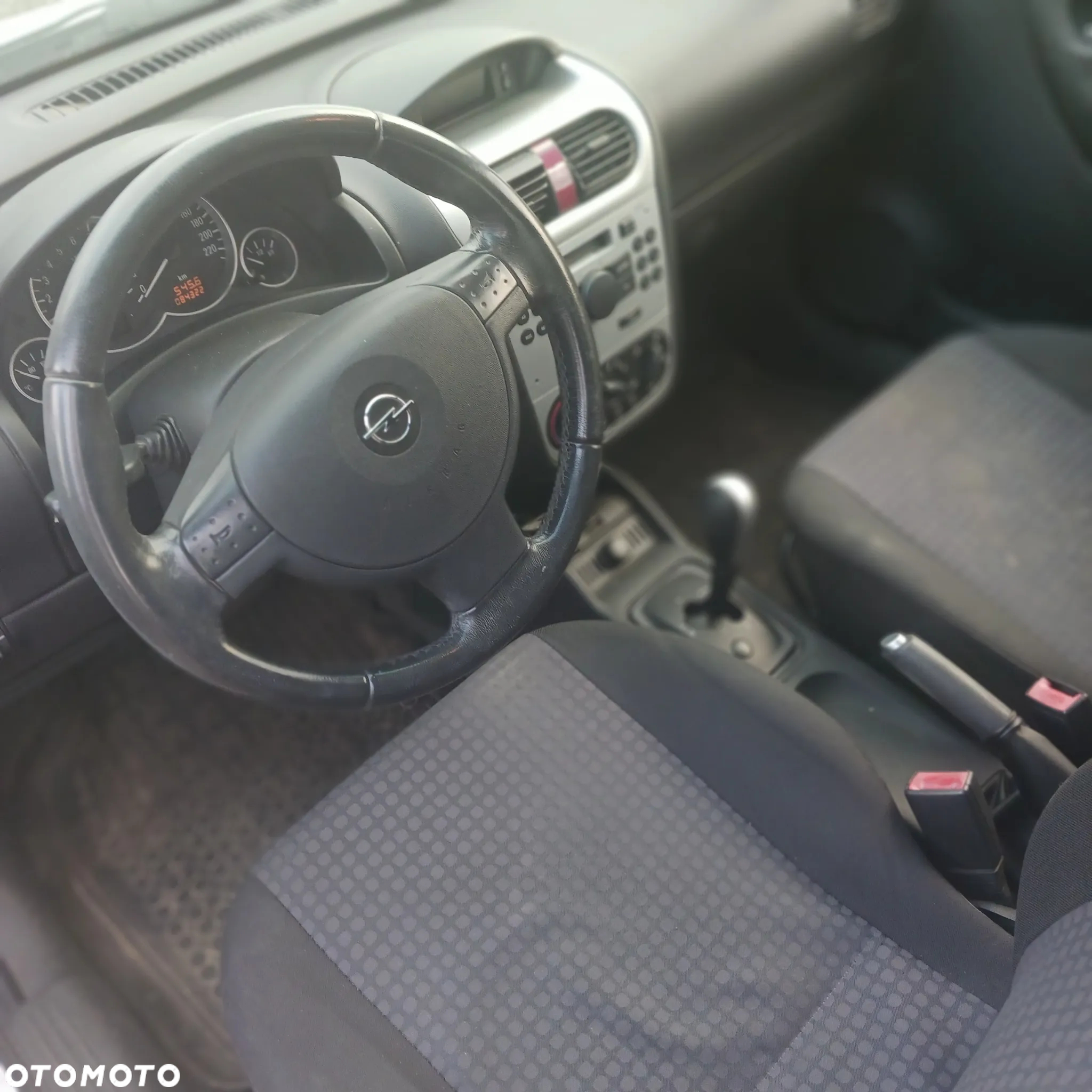 Opel Corsa 1.2 16V Cosmo EasyTronic - 7