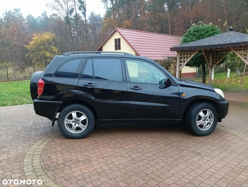 Toyota RAV4 2.0 VVT-i 4x4 - 2