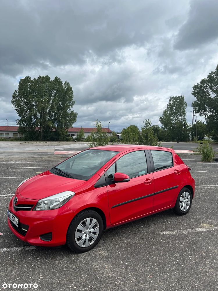 Toyota Yaris 1.33 Premium - 9