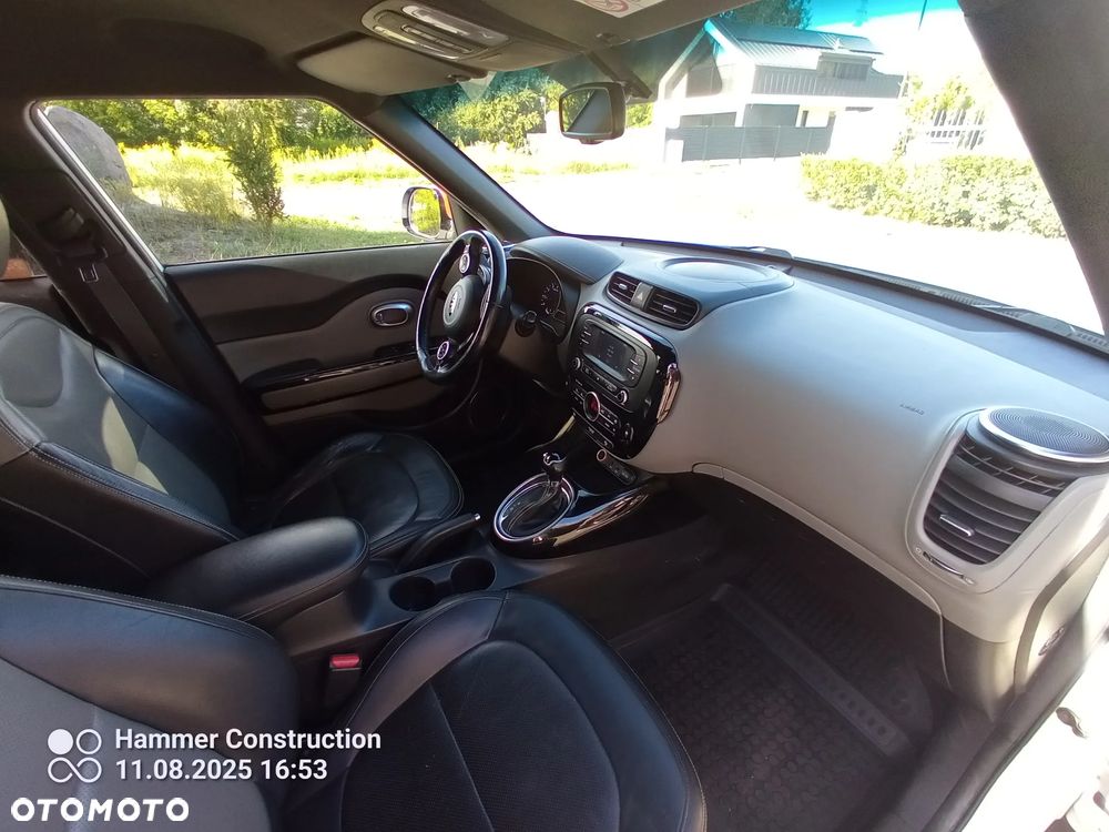 Kia Soul 1.6 CRDi L - 21