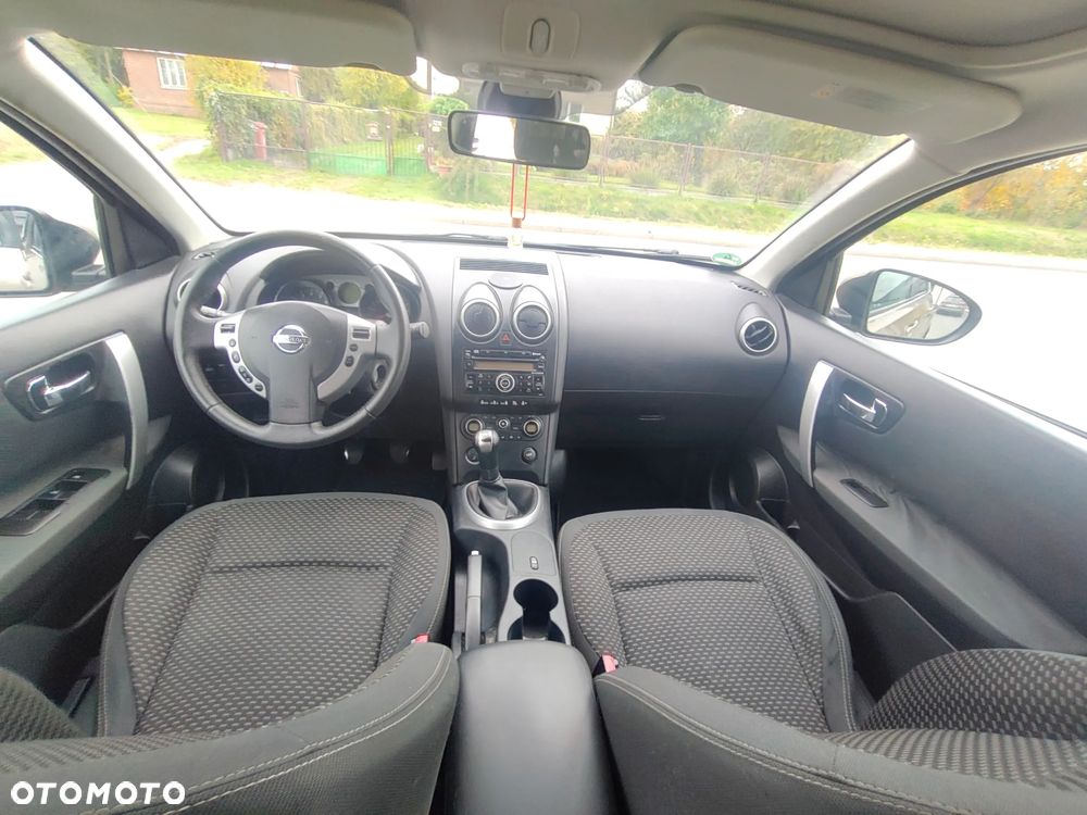 Nissan Qashqai ver-1-6-visia - 8