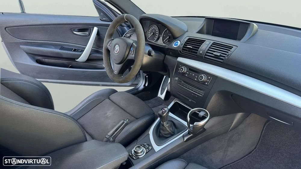 BMW 123 d Limited Edition Lifestyle c/ M Sport Pack - 16