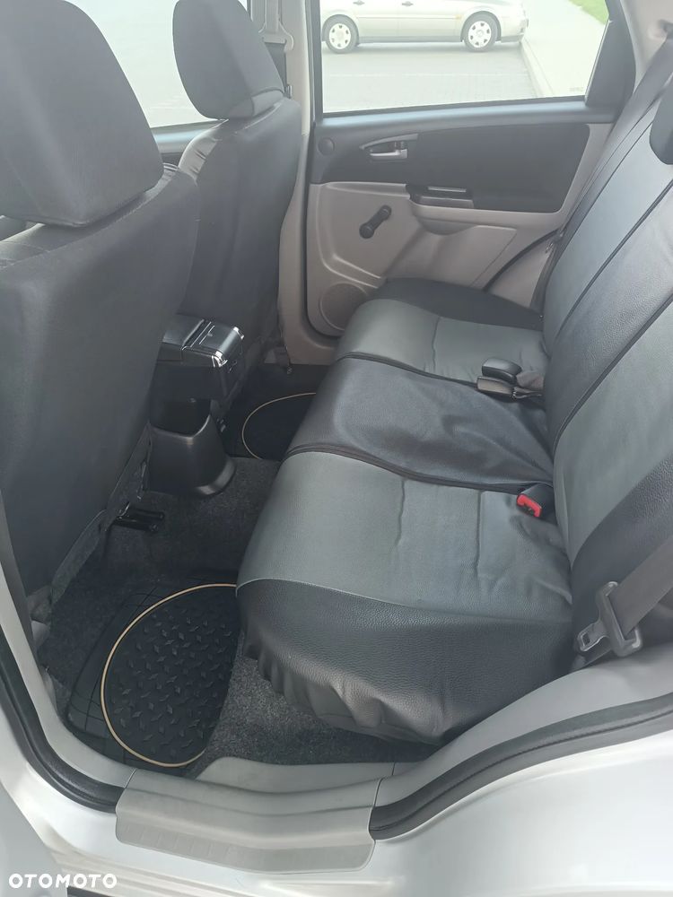 Suzuki SX4 - 18