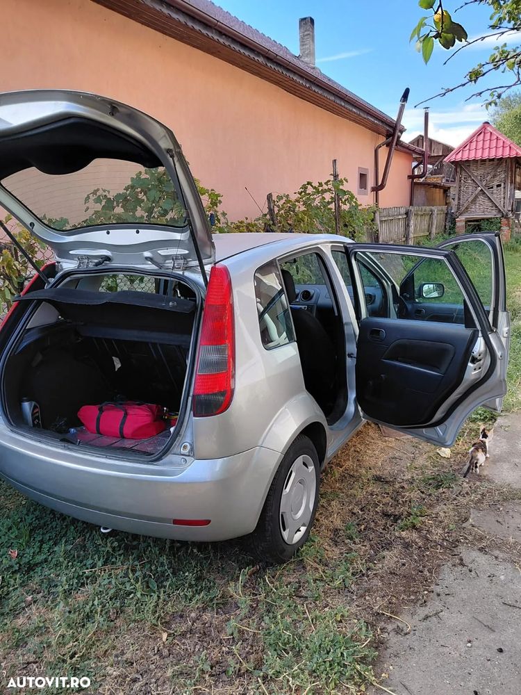 Ford Fiesta - 3