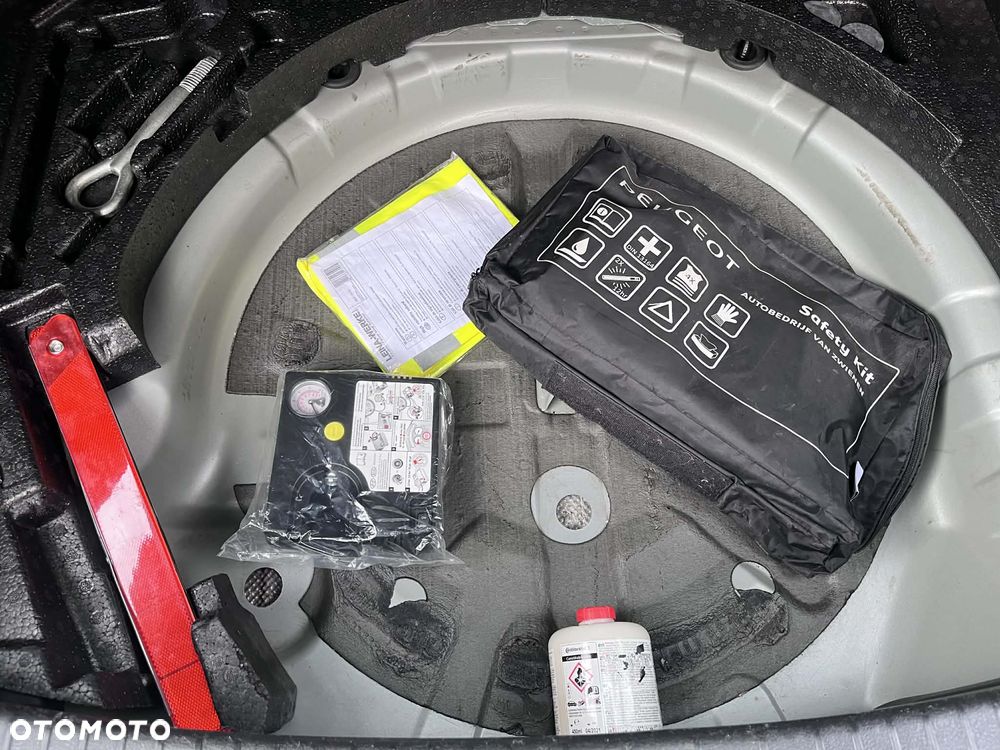 Nissan Qashqai 2.0 Tekna - 28