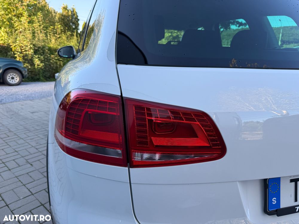 Volkswagen Touareg V6 TDI BMT Supreme Plus - 37