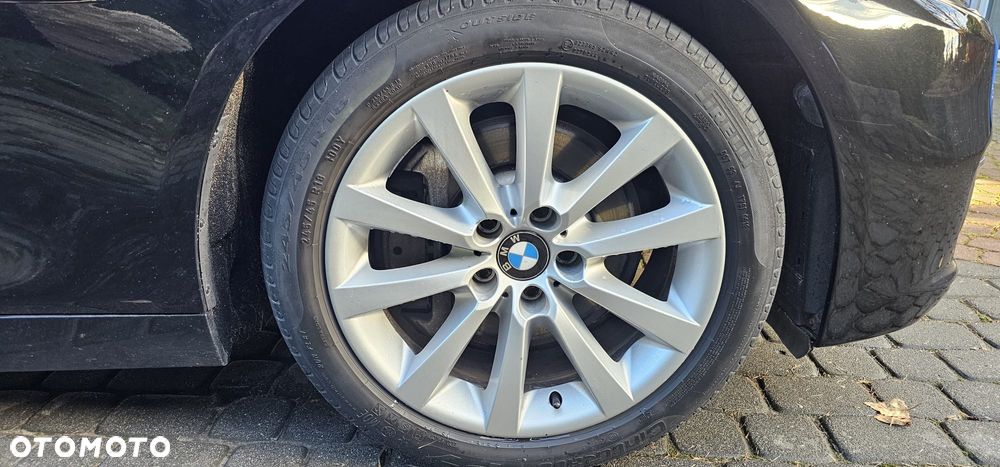 BMW Seria 5 525d xDrive Luxury Line - 16