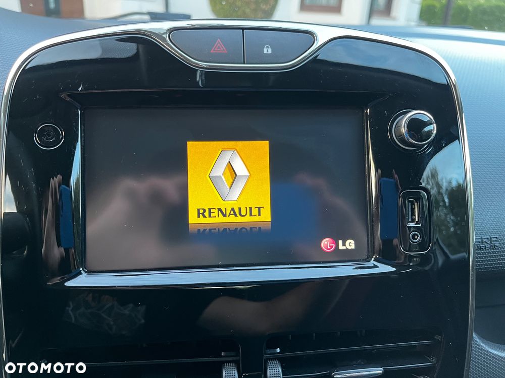 Renault Clio - 13