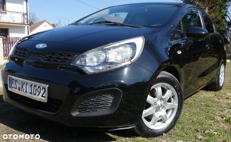 Kia Rio 1.2 Dream Team Edition - 13