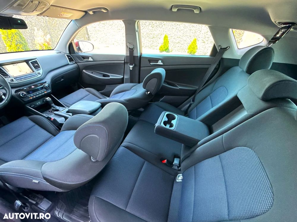Hyundai Tucson 2.0 CRDI 4WD Automatik Passion - 24