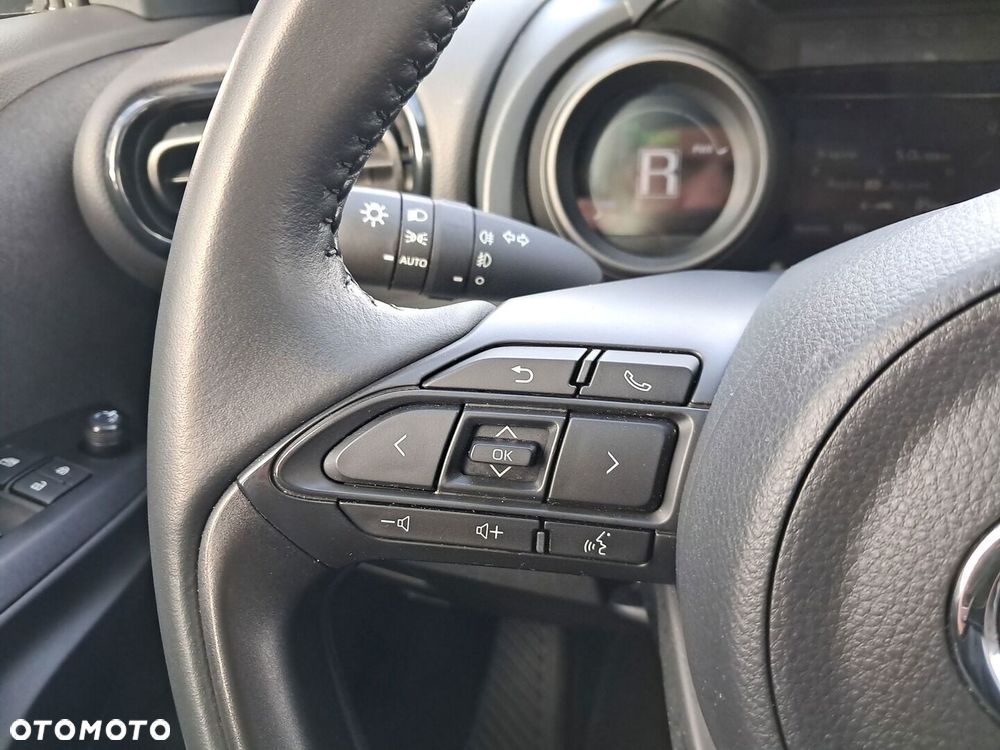 Toyota Yaris Cross Hybrid 1.5 Comfort - 22