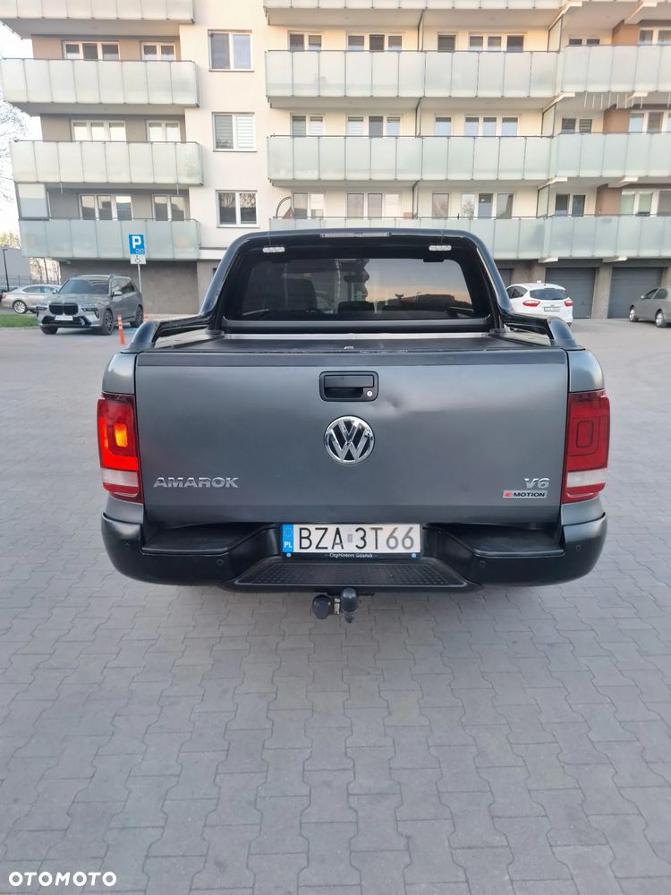 Volkswagen Amarok 3.0 V6 TDi 4MOTION Dark Label - 2