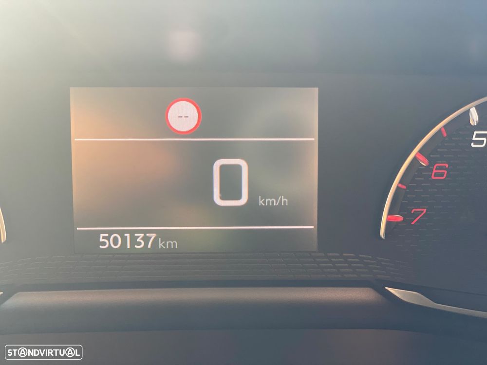 Peugeot 208 1.2 PureTech Active Pack - 8