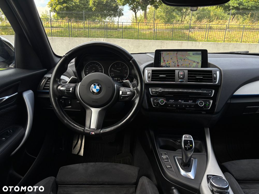 BMW Seria 1 120d xDrive M Sport Shadow sport - 24