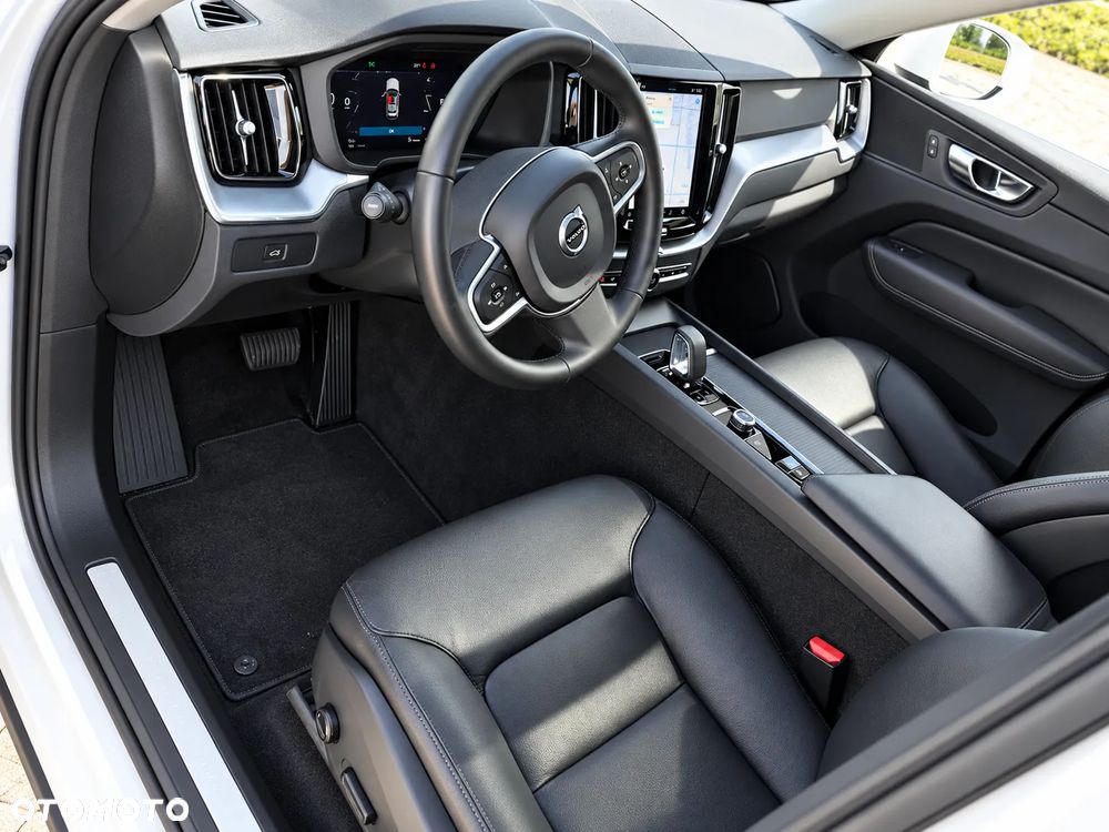 Volvo XC 60 B5 B AWD Core - 7