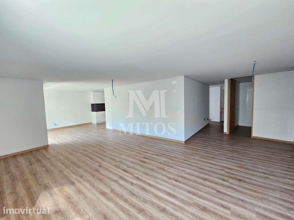 Apartamento T3 novo - centro da cidade - Grande imagem: 2/19