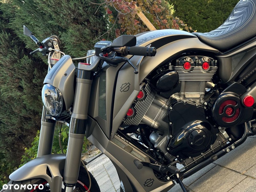 Harley-Davidson V-Rod Night Rod - 8
