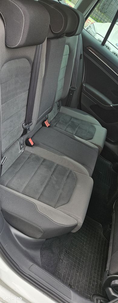Volkswagen Golf Variant 2.0 TDI SCR DSG Active - 32