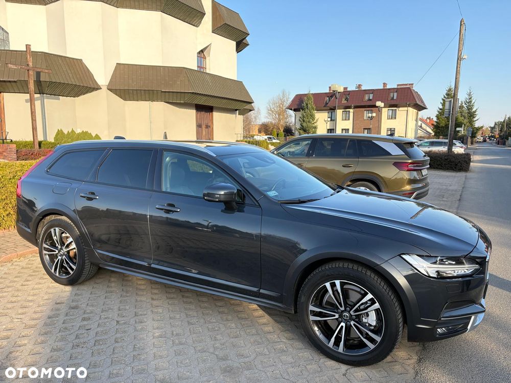 Volvo V90 D4 AWD Geartronic Momentum Pro - 6