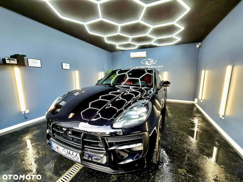 Porsche Macan GTS - 27