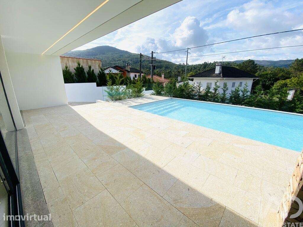 Casa / Villa T3 em Sopo de 350,00 m2 - Grande imagem: 3/13