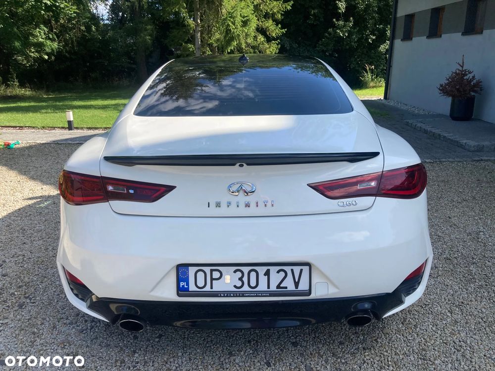 Infiniti Q60 - 5