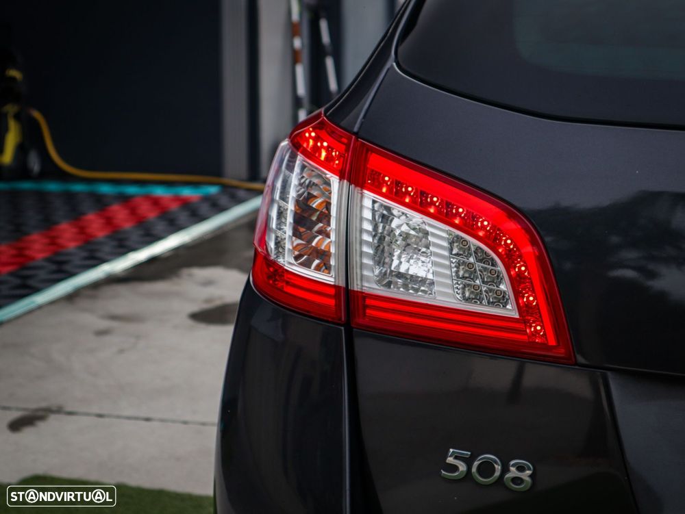 Peugeot 508 RXH 2.0 HDi Hybrid4 2-Tronic - 11