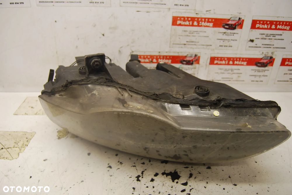 LAMPA LEWY PRAWY PRZÓD PRZEDNIA SOCZEWKA 3C0941006K 3C0941005T VW PASSAT B6 - 4