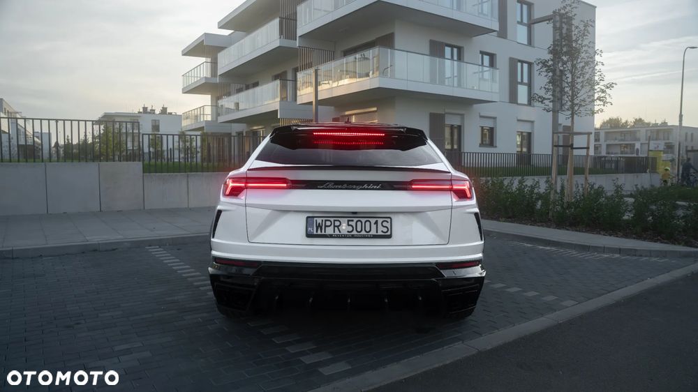 Lamborghini Urus - 7