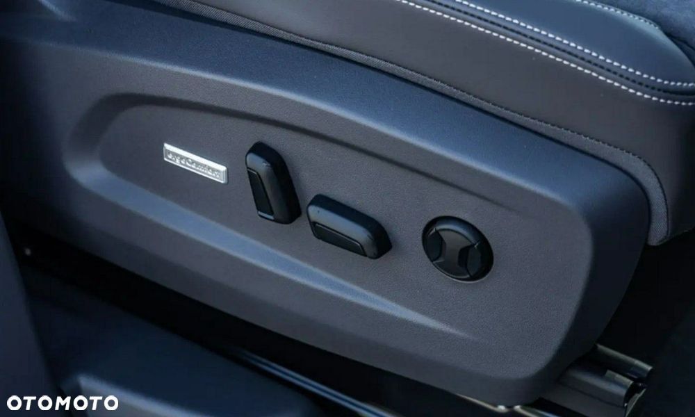 Volkswagen Multivan - 10