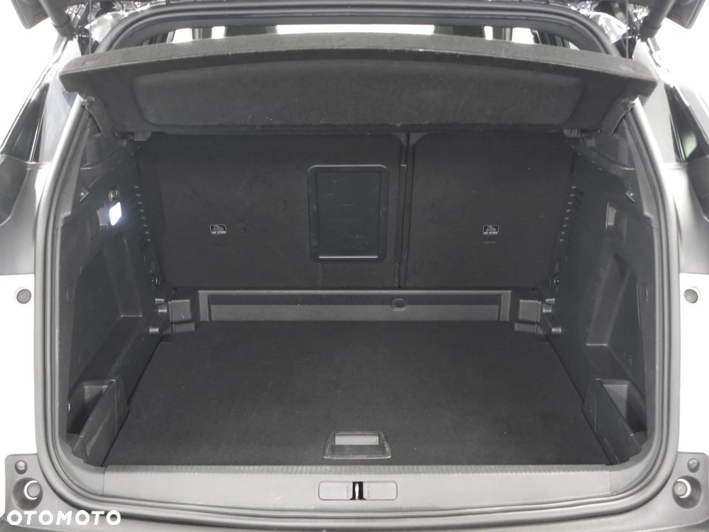 Peugeot 3008 - 23