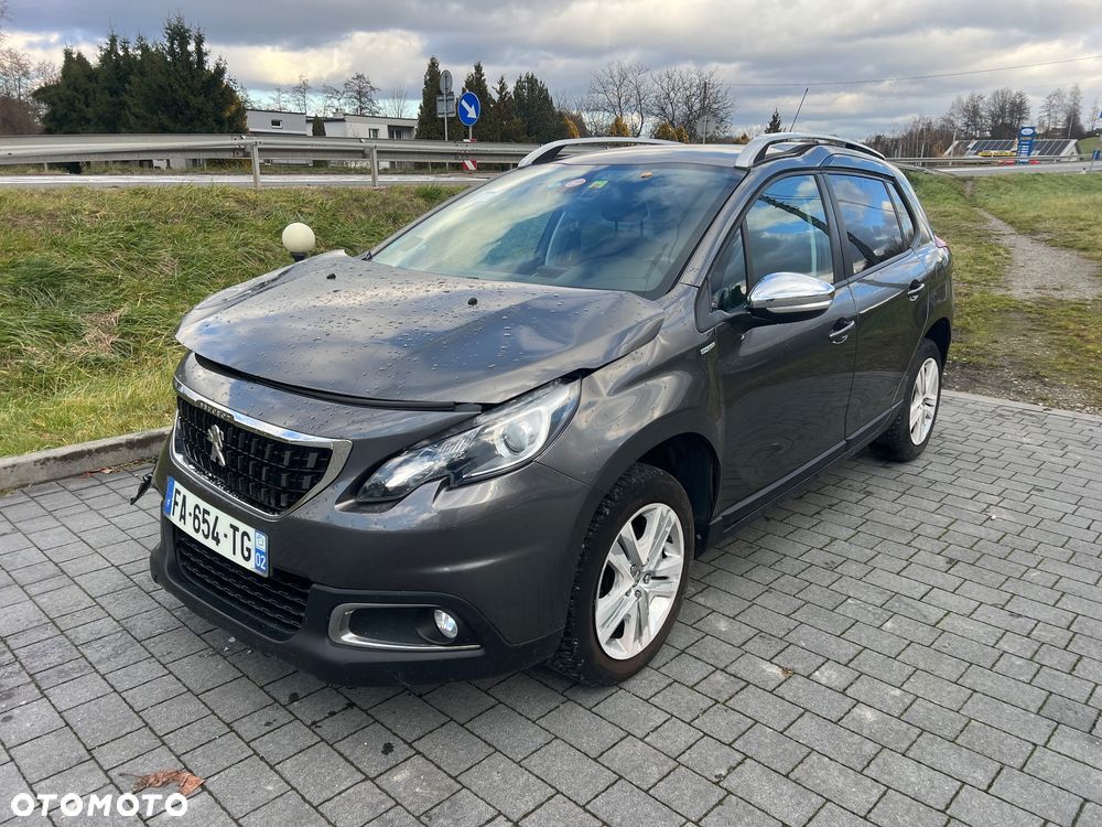 Peugeot 2008 PureTech 110 Style - 1