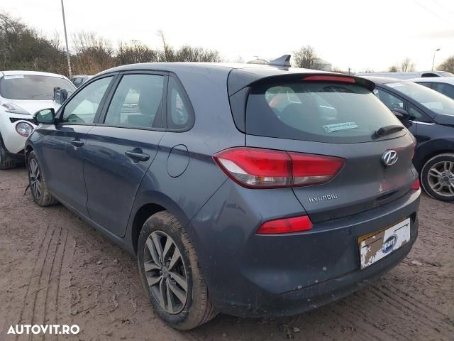 Dezmembrez Hyundai i30 PD [2017 - 2020] Hatchback 1.6 CRDi DCT (110 h - 4