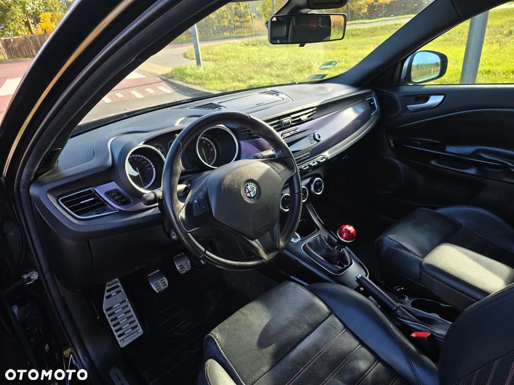 Alfa Romeo Giulietta - 11
