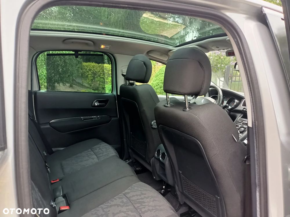 Peugeot 3008 - 12