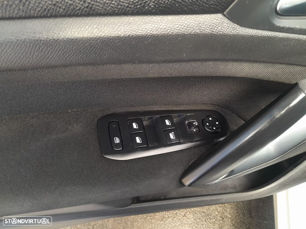 Peugeot 308 SW 1.6 HDi Active - 10
