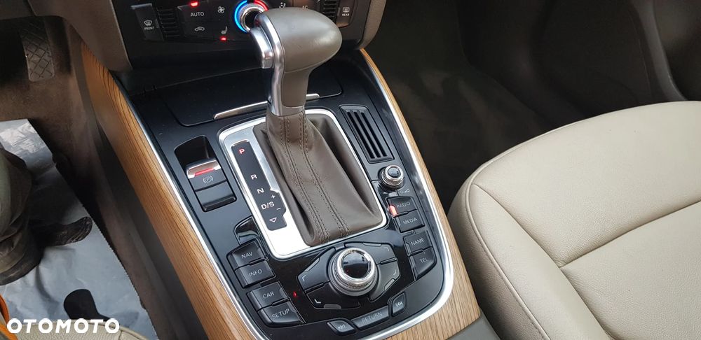 Audi Q5 2.0 TDI quattro S tronic - 15