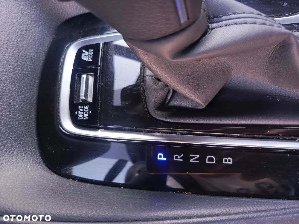 Toyota Corolla - 21