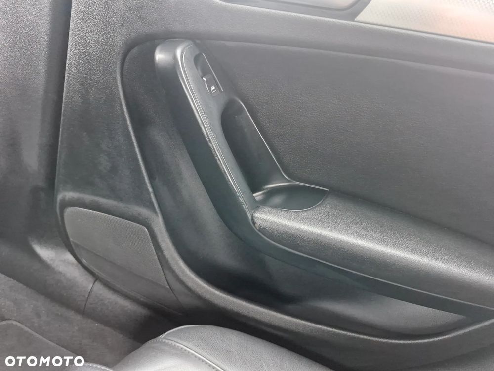 Audi A4 Limousine - 40