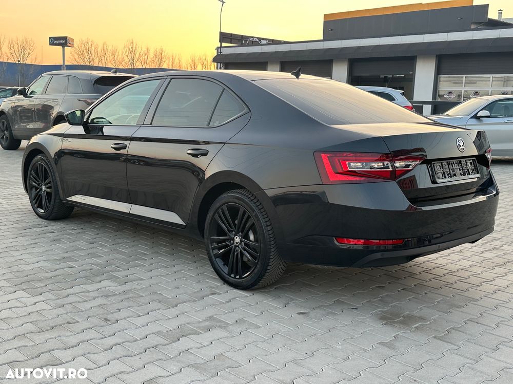 Skoda Superb 2.0 TDI DSG Style - 4