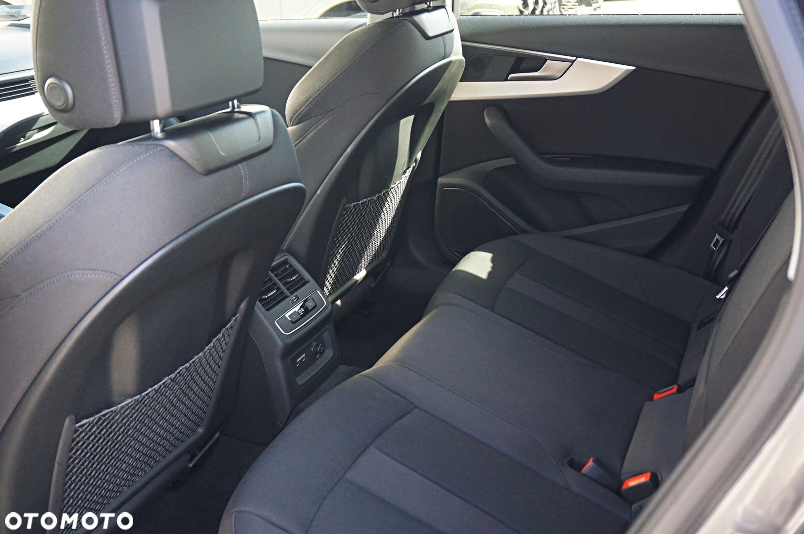 Audi A4 - 12