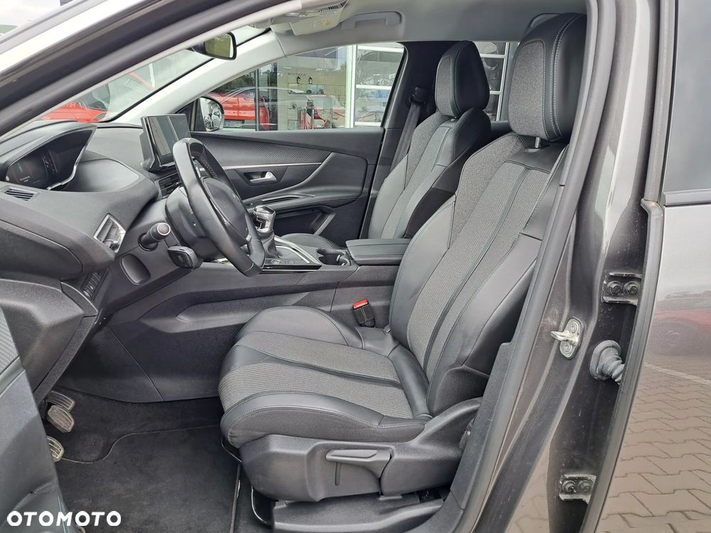 Peugeot 3008 1.2 PureTech Allure Pack S&S - 10