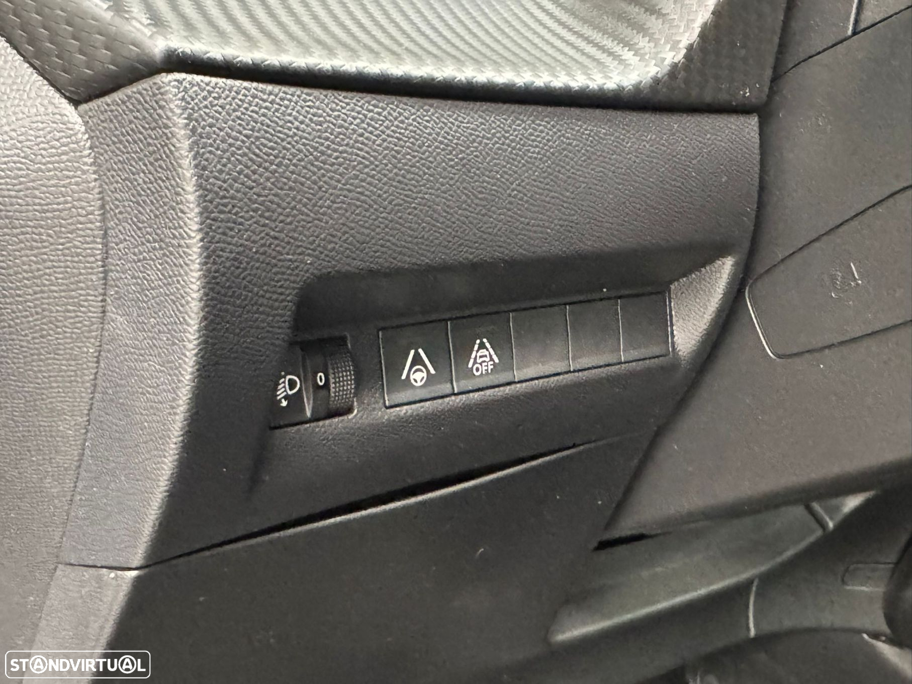 Peugeot e-208 50 kWh Allure Pack - 34