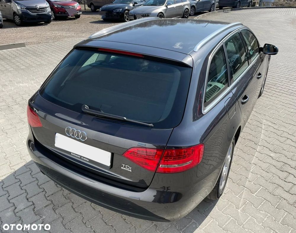 Audi A4 Avant - 3