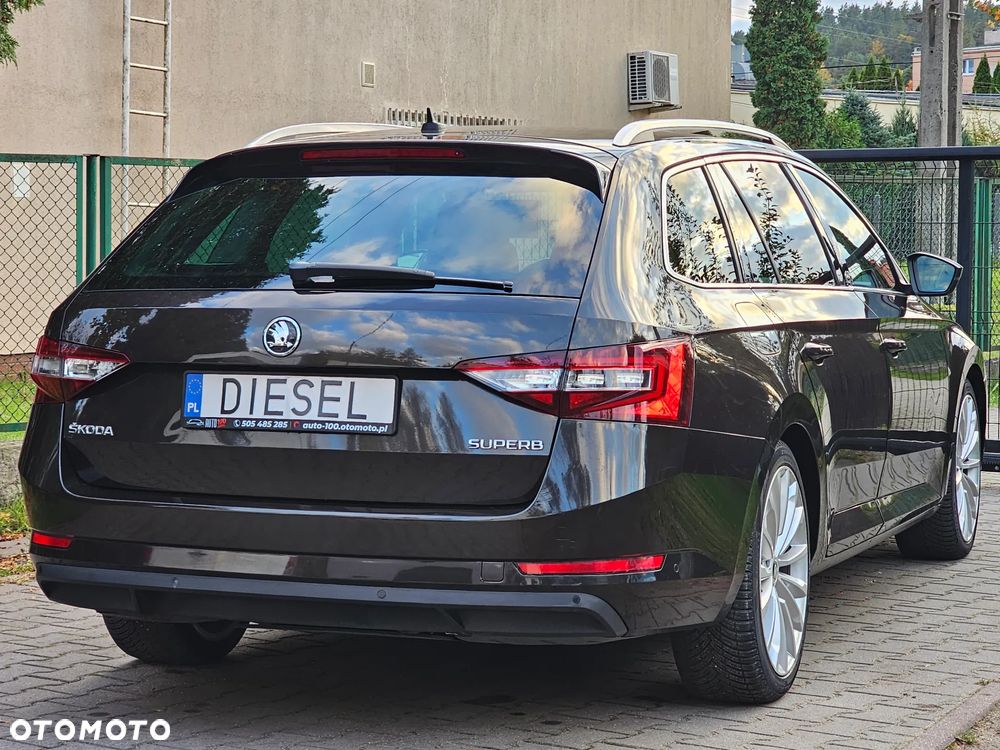 Skoda Superb 2.0 TDI DSG Premium Edition - 5