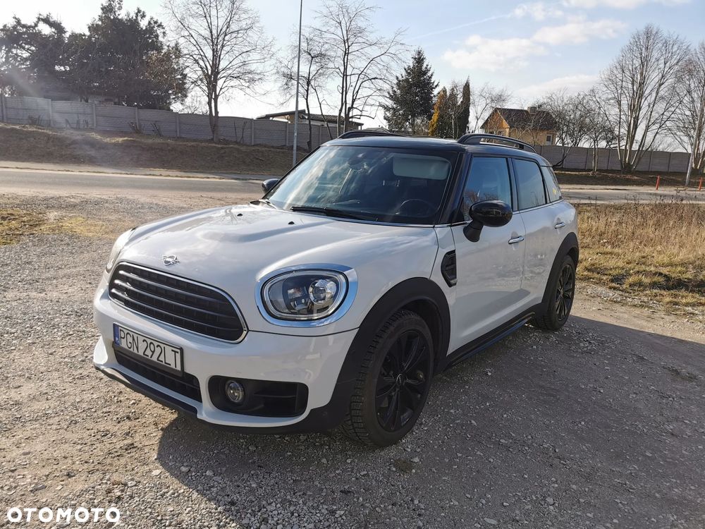 MINI Countryman Cooper Shadow Edition - 1