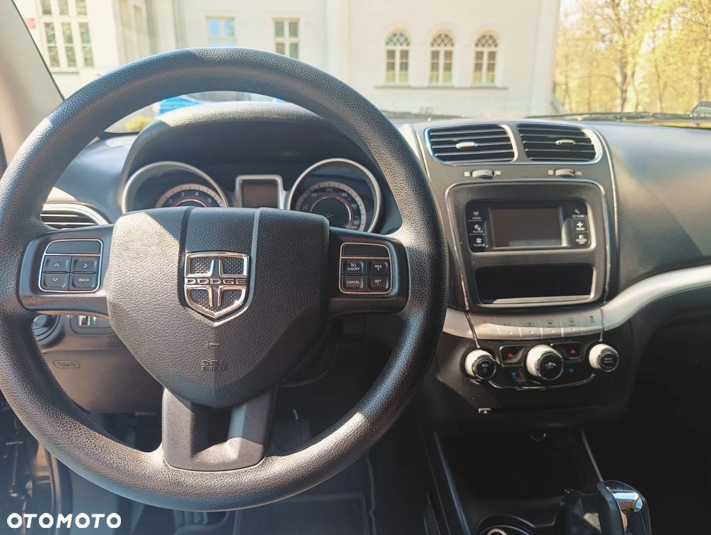 Dodge Journey - 12